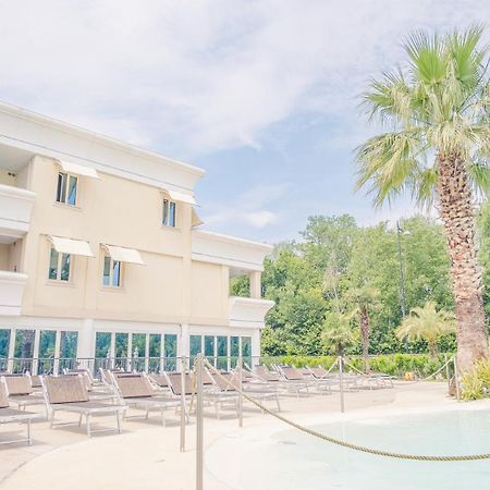 Relais Du Lac Village - Italian Homing Desenzano del Garda Dış mekan fotoğraf
