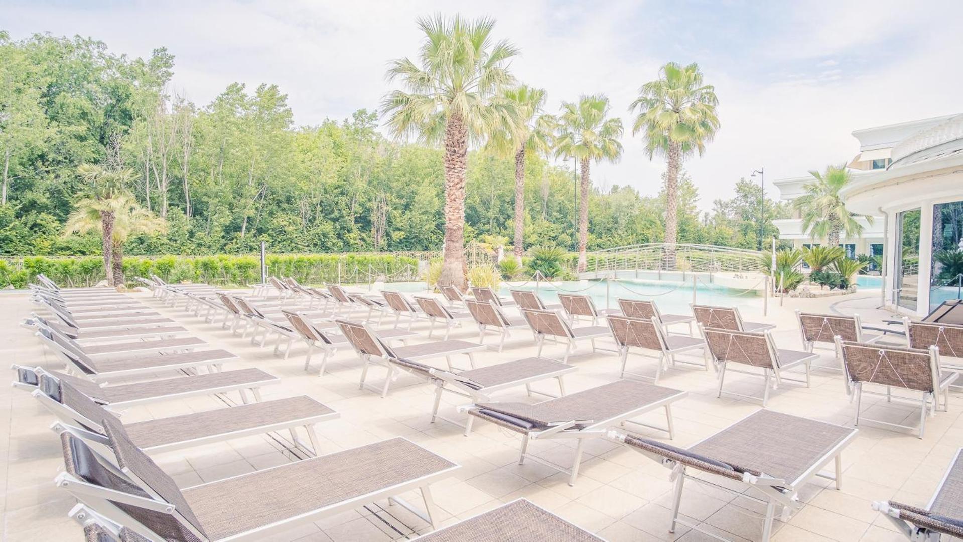 Relais Du Lac Village - Italian Homing Desenzano del Garda Dış mekan fotoğraf